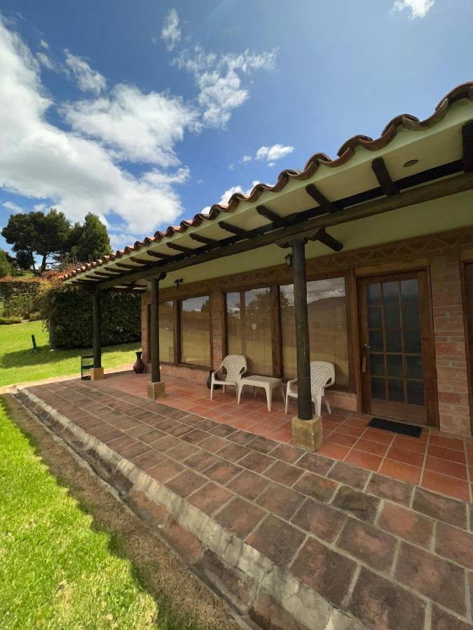 Hotel, Bungalows, Chalet Y Cabanas Aventura Park Villa De Leyva La Periquera Exteriér fotografie